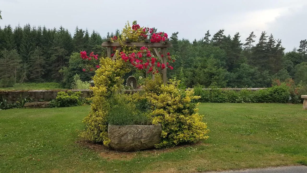 La Croisee Des Fleurs Lapte